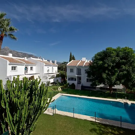 Townhouse Nueva Andalucia Marbella
