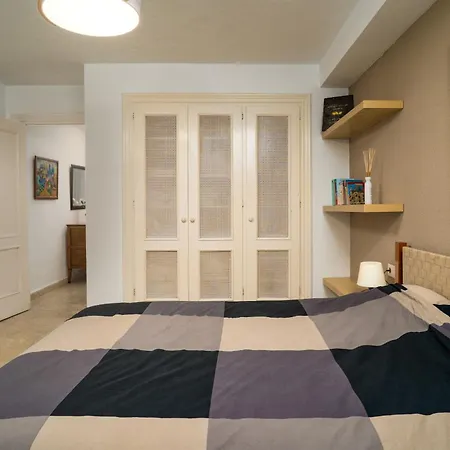 Townhouse Nueva Andalucia *
